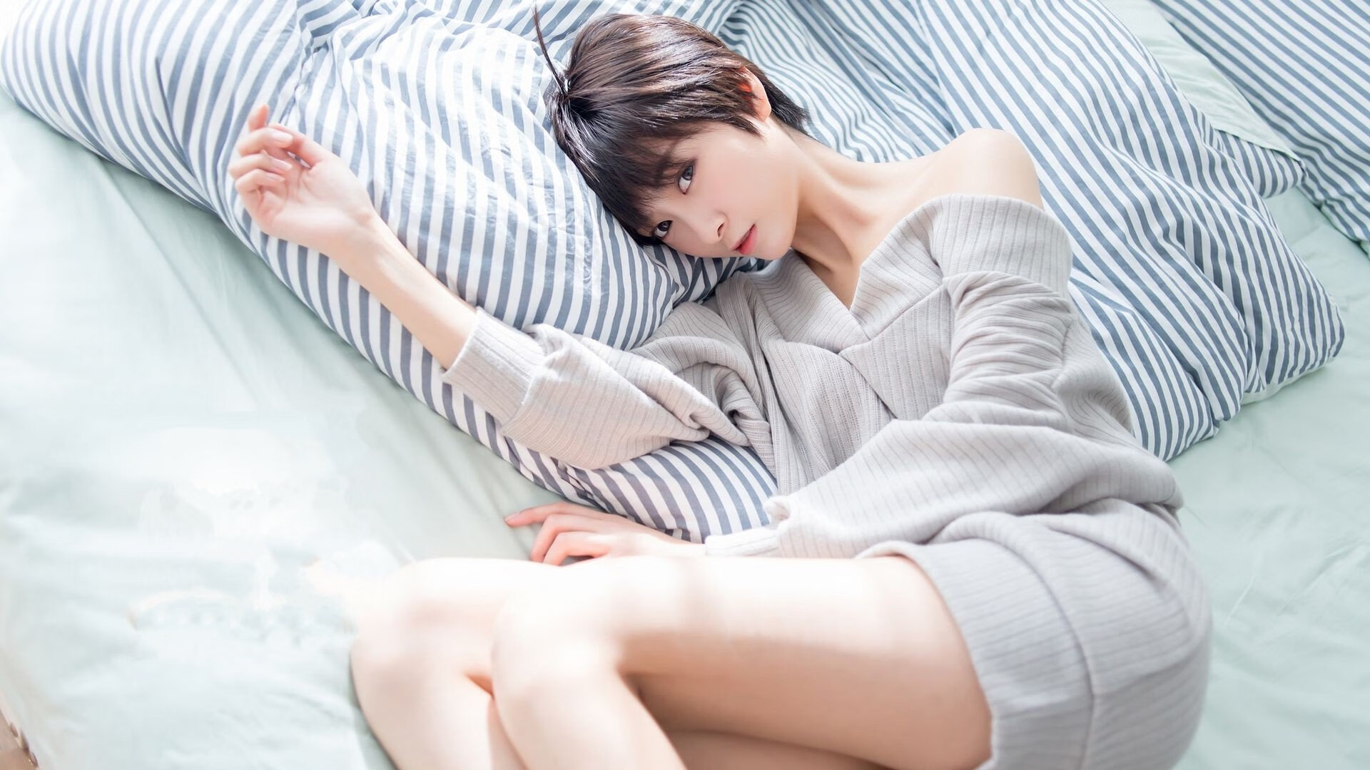 _高山云端：在雪山之巅进行的特殊赛事_，高山云层