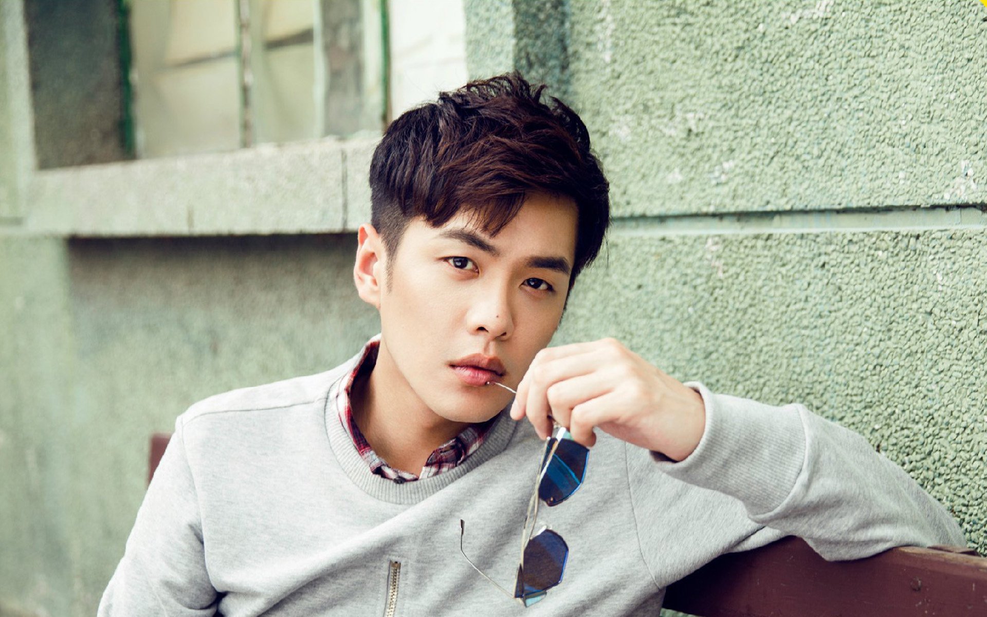 “中国女足在国际比赛中一路高歌，展望2026世界杯”，中国女足在前不久结束的世界卷土重来